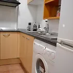 En